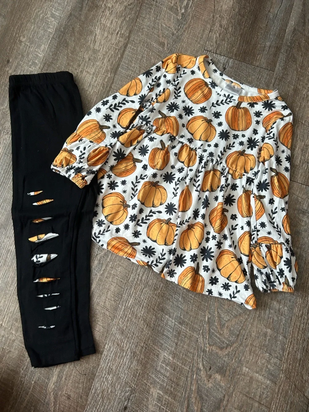 🌸 $10 SALE 🌸 Toddler Girls Pumpkin Outfit